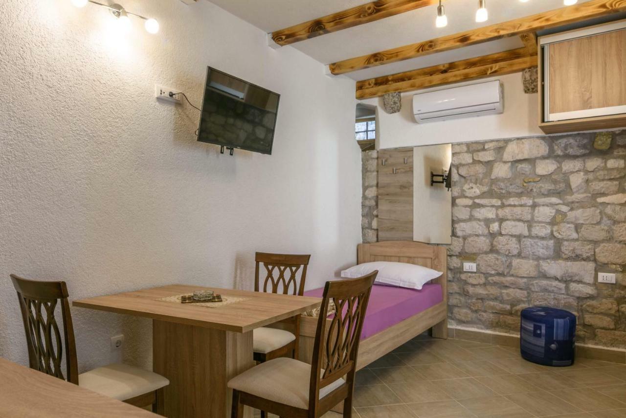 Lorena Trogir Exterior foto